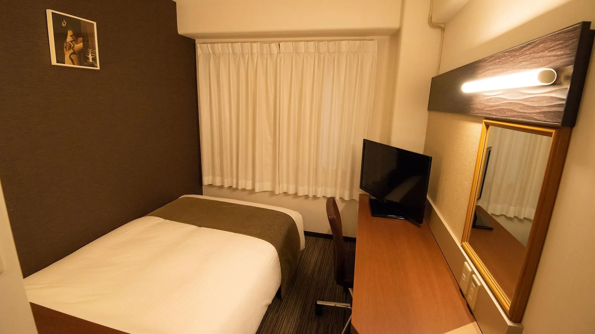 Via Inn Shin Osaka Hotel